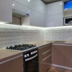 Кухня с фасадами из акрила