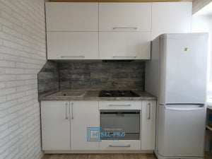 Кухня с фасадами из матового акрила (арт.1009)